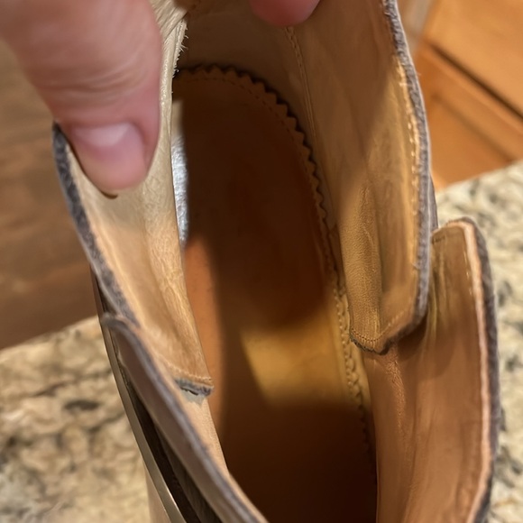 Rag and Bone size 41, 3 1/2 inch heel taupe booties with chocolate strap and bag - Picture 2 of 4